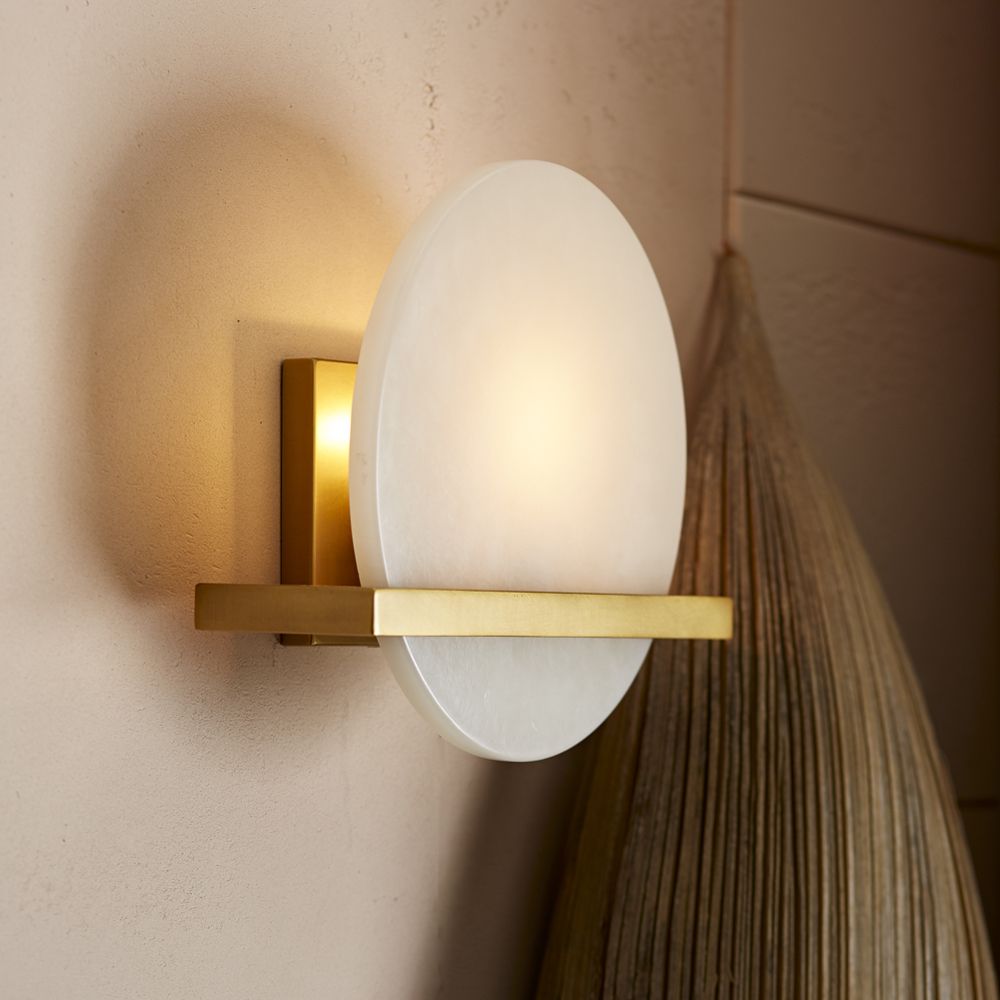 SAVION SCONCE